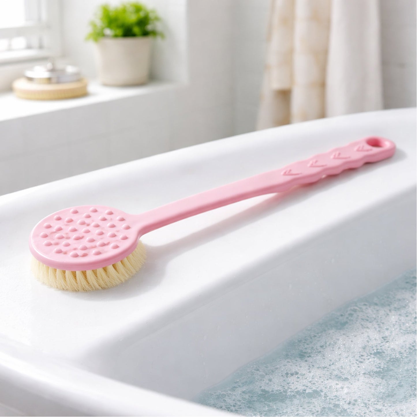 Back Scrubber For Shower Dry Body Brush Back Brush Long Handle (1 Pc  B Grade)